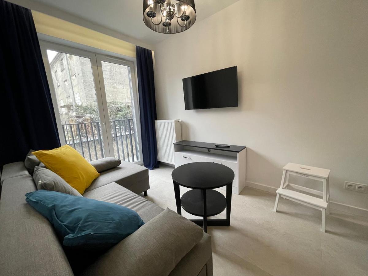 Apartament Smart Kamienica Grochow With Free Parking Varsóvia Exterior foto