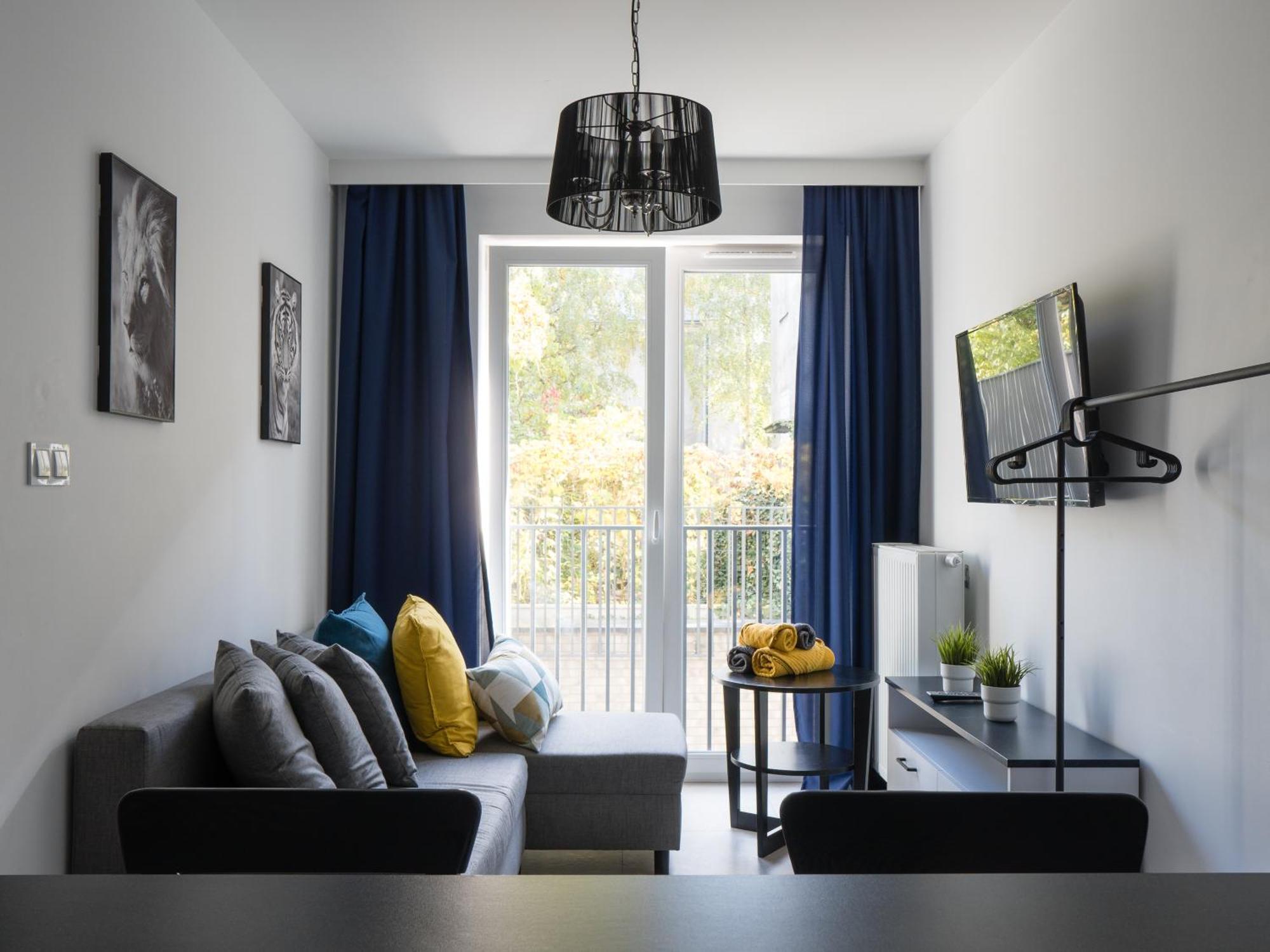 Apartament Smart Kamienica Grochow With Free Parking Varsóvia Exterior foto